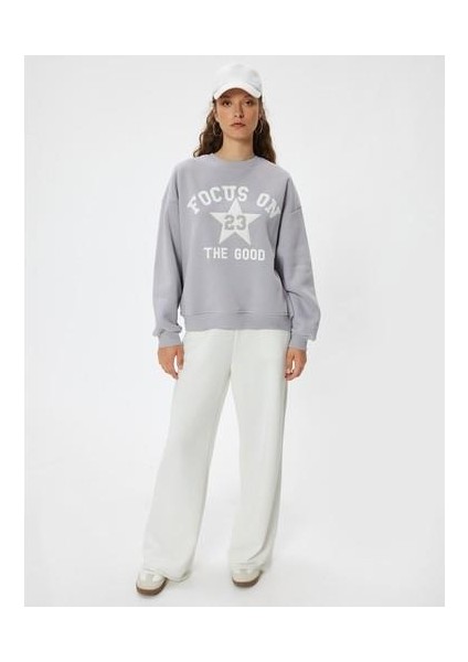 Oversize Bisiklet Yaka Sweatshirt Kolej Baskılı Şardonlu