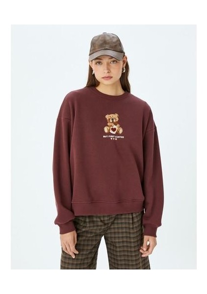 Ayı Işlemeli Sloganlı Bisiklet Yaka Şardonlu Oversize Sweatshirt