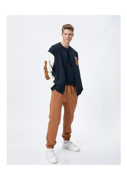 Jogger Eşofman Altı Beli Bağcıklı Cep Detaylı İşlemeli