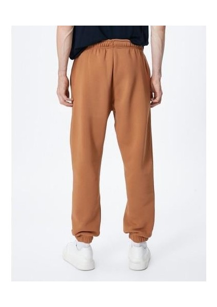 Jogger Eşofman Altı Beli Bağcıklı Cep Detaylı İşlemeli