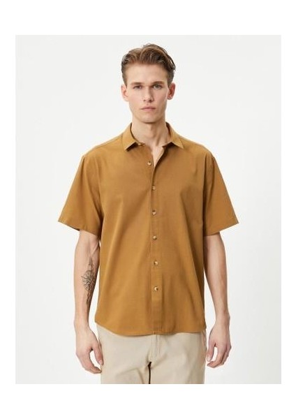 Yazlık Gömlek Kısa Kollu Klasik Yaka Düğmeli