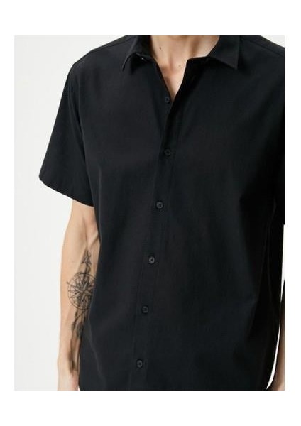 Yazlık Gömlek Kısa Kollu Klasik Yaka Düğmeli