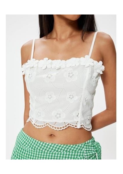 x Sibil Çetinkaya - Çiçekli Fisto Crop Üst Slim Fit Ince Askılı