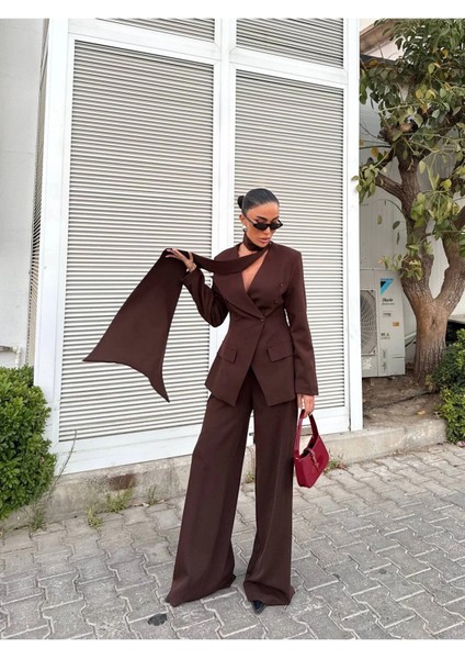 Kadın Modern Tasarım Şal Detaylı Pantolon Ceket Takımı