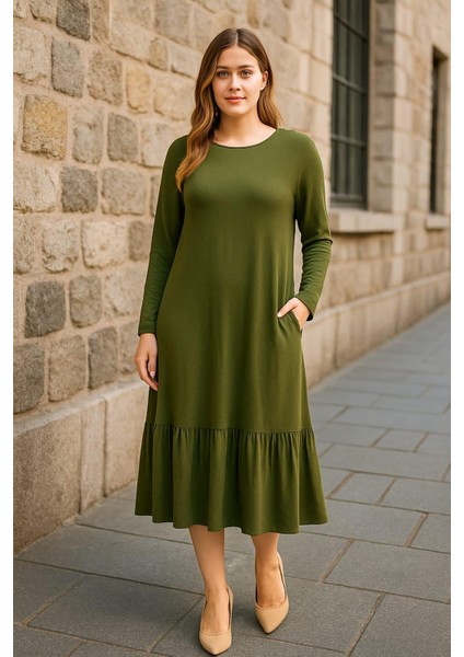 Kadın Büyük Beden Haki, Bisiklet Yaka, Etek Ucu Katlı, Cepli Viskon Elbise 65N39153