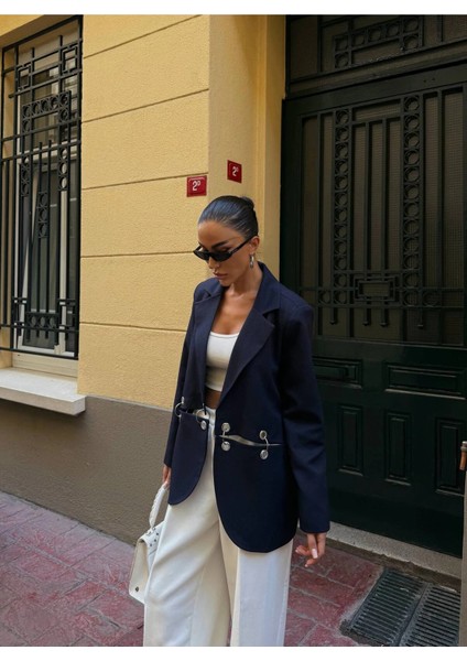 Kadın Çengel Detaylı Blazer Ceket