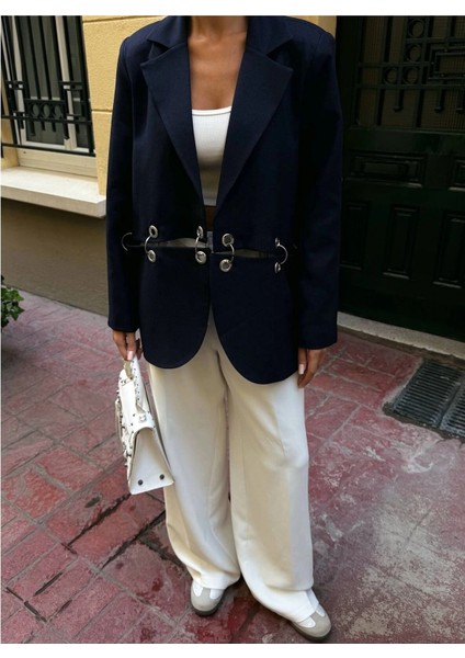 Kadın Çengel Detaylı Blazer Ceket