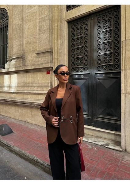 Kadın Çengel Detaylı Blazer Ceket indirimleri