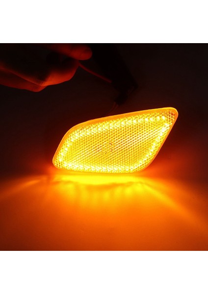 Araba Yan Işaret Lambası Sinyal Lambası Siyah (Yurt Dışından) fırsatları