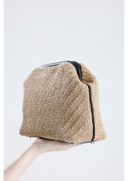 Kadın Siyah Deri Detaylı Balık Sırtı Örgü Jüt Clutch El Çantası modelleri