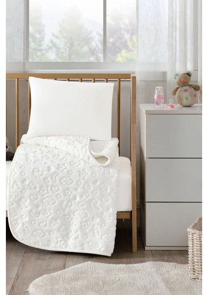 Kutulu Embos Bebek Battaniyesi 100X120