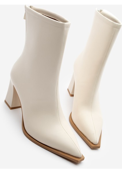 Kadın Topuklu Bot Sivri Burun Arkadan Fermuarlı Kalın Ökçe Kikas Ekru