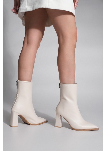 Kadın Topuklu Bot Sivri Burun Arkadan Fermuarlı Kalın Ökçe Kikas Ekru fırsatları