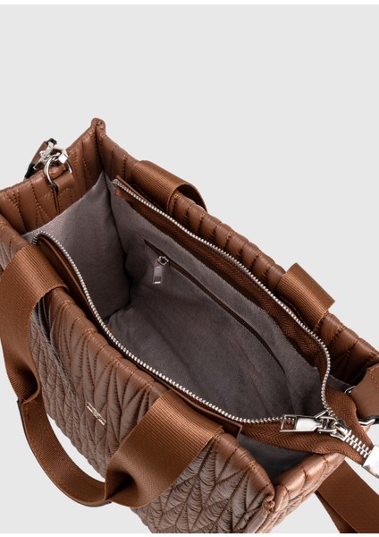 Suni Deri Kolon Saplı Fermuarlı Nikel Aksesuarlı El Çantası fırsatları