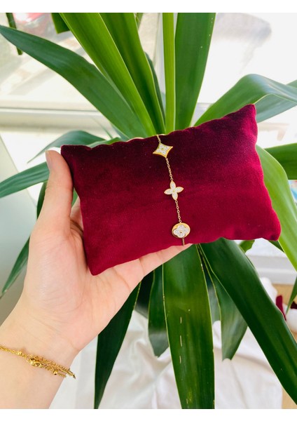 Taşlı Çiçekli Paslanmaz Çelik Kadın Bileklik