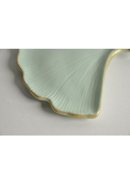 Gold Detaylı Dekoratif Ginkgo Yaprak Tabak | Pale Sage fırsatları