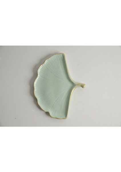 Gold Detaylı Dekoratif Ginkgo Yaprak Tabak | Pale Sage