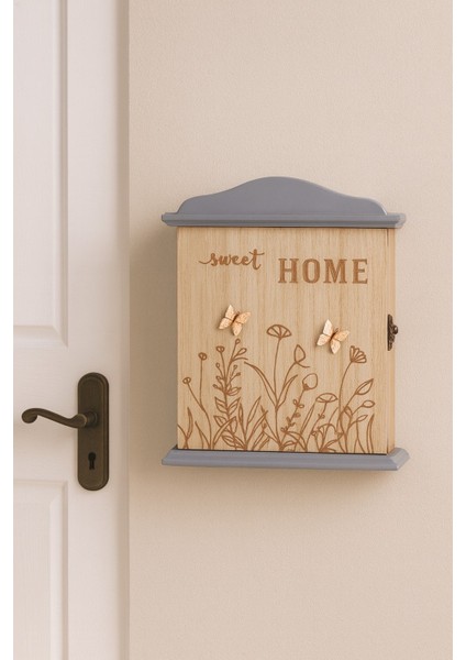 Dekoratif Ahşap Kapaklı Anahtarlık Kutusu – Kelebek ve Çiçek Motifli "sweet Home" Yazılı Duvar Askılığı BR-6632 fiyatları