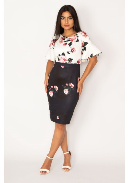 Volan Detaylı Elbise