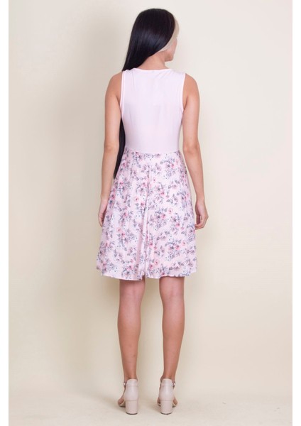 Etek Kısmı Desenli V Yakalı Astarlı Elbise