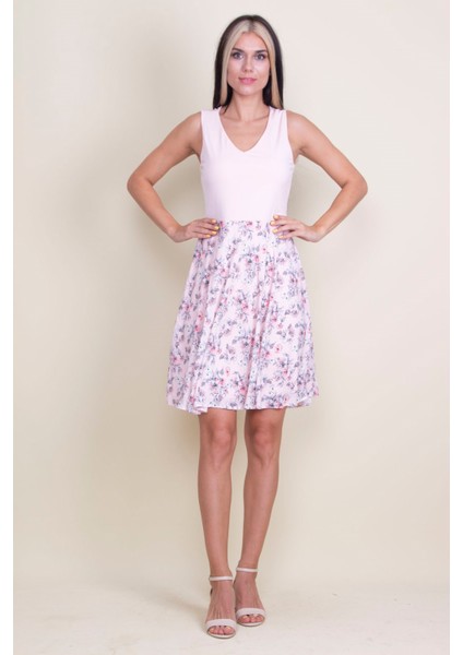 Etek Kısmı Desenli V Yakalı Astarlı Elbise