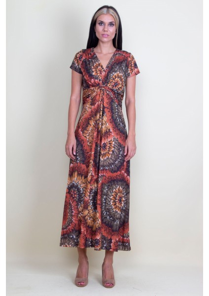 Göğüs Detaylı Elbise