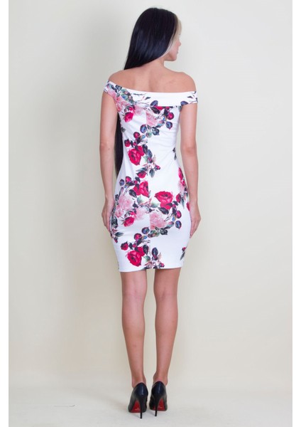 Çiçek Desenli Elbise