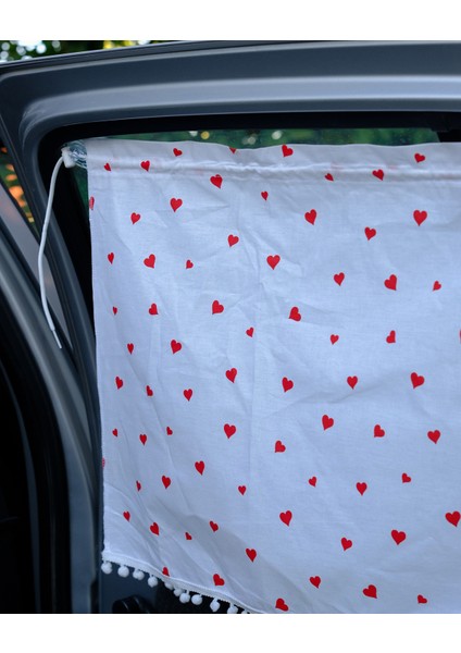 Araba Perdesi -Kalp Desenli Ponponlu Perde modelleri