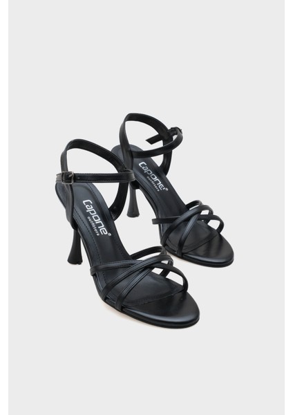 Stefanie Yuvarlak Burunlu Bantlı Orta Topuklu Kadın Sandalet