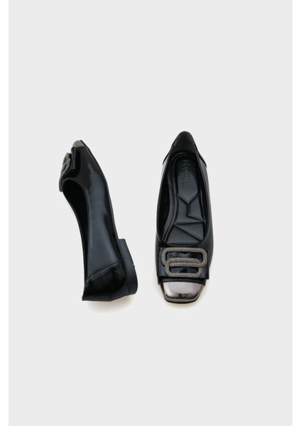 Adina Küt Burunlu Aynalı Taşlı Tokalı Kadın Babet