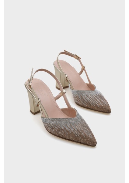 Nova Orta Topuklu Sivri Burunlu Taşlı Kadın Şık Ayakkabı modelleri