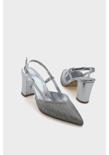 Nova Orta Topuklu Sivri Burunlu Taşlı Kadın Şık Ayakkabı