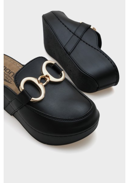 612002 Kadın Terlik