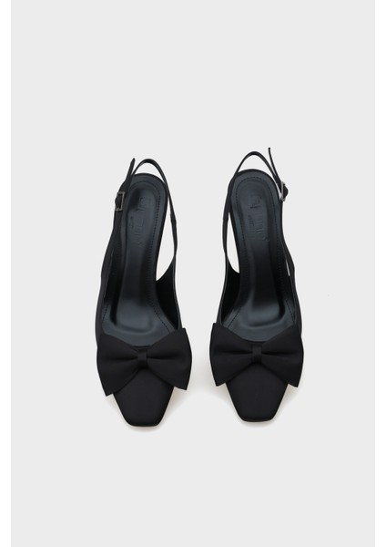 Pam Küt Sivri Burunlu Fiyonklu Arkası Açık Saten Kadın Ayakkabı