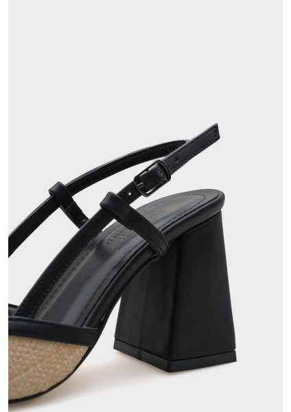 Arkası Açık Küt Burunlu Kalın Topuklu Hasır Kadın Ayakkabı