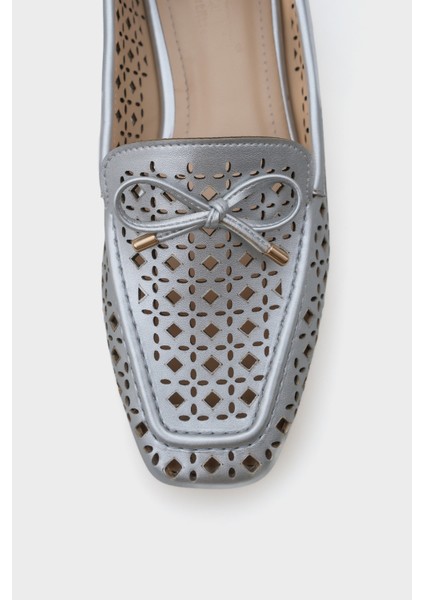 Cara Zımbalı Metalik Kadın Loafer