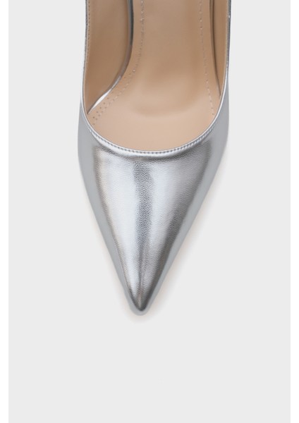 Arkası Açık Sivri Burunlu Orta Topuklu Kadın Ayakkabı