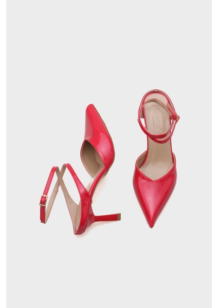 Tiff Sivri Burunlu Orta Topuklu Bilekten Bantlı Kadın Ayakkabı