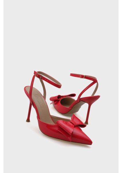 Rona Sivri Burunlu Fiyonlu Bilekten Bantlı Kadın Ayakkabı