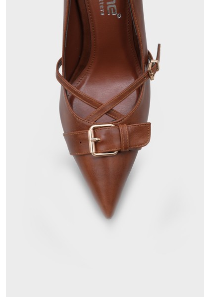 Kelcy Sivri Burunlu Tokalı Orta Topuklu Günlük Şık Kadın Ayakkabı