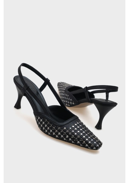 Arkası Açık Küt Burunlu Taşlı Orta Topuklu Kadın Ayakkabı