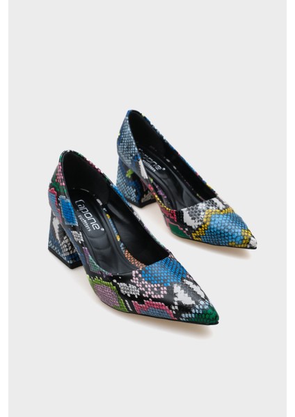 Orta Topuklu Yumuşak Pedli Taban Kadın Ayakkabı modelleri