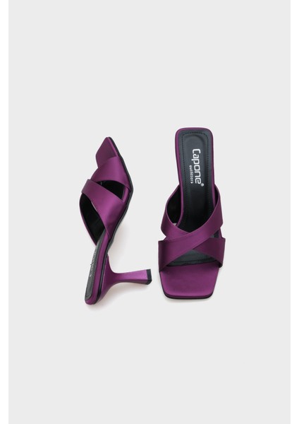 Küt Burunlu Çapraz Bantlı Kum Saati Topuklu Saten Kadın Terlik