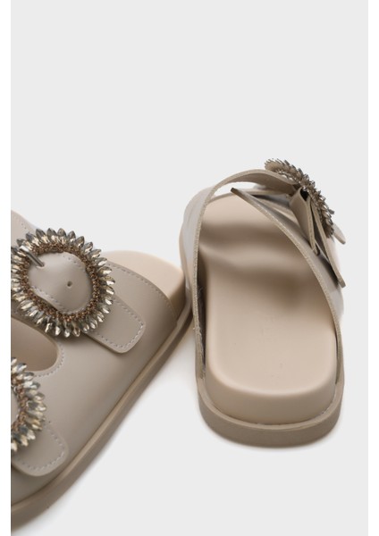 Marice Taşlı Tokalı Düz Topuklu Kadın Terlik