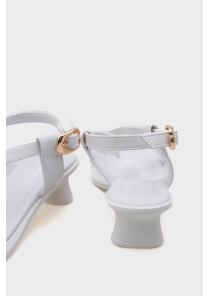 Vally Orta Topuklu Parmak Arası Kadın Sandalet