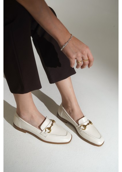 Hakiki Deri Metal Tokalı Kadın Loafer Ayakkabı
