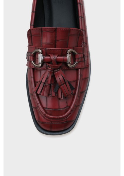 Metal Tokalı Püsküllü Kadın Loafer Ayakkabı