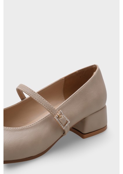 Küt Burunlu Kısa Topuklu Bantlı Mary Jane Kadın Ayakkabı