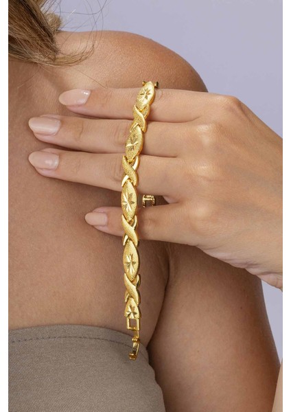 Yıldız Işlemeli Altın Kaplama Çelik Kadın Bileklik modelleri