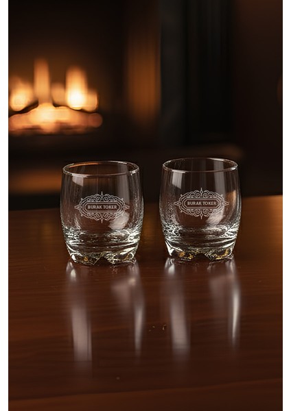 Sevgiliye Hediye Premium Isme Yazılı Viski Bardağı ve Şişesi Seti – Adora London Scotch fiyatları